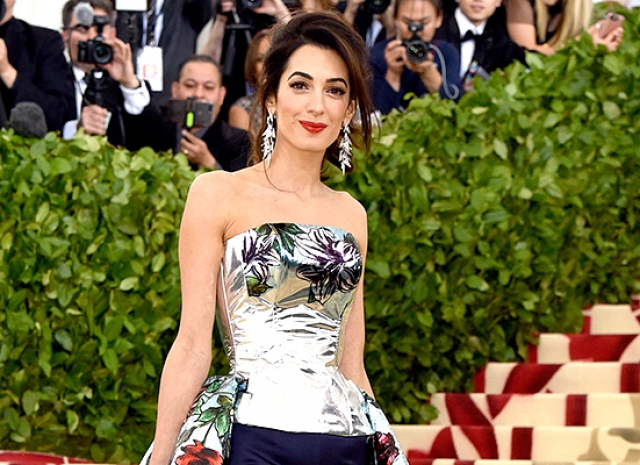 Платье раздора: как Амаль Клуни подвела Тома Форда на прошедшем Met Gala